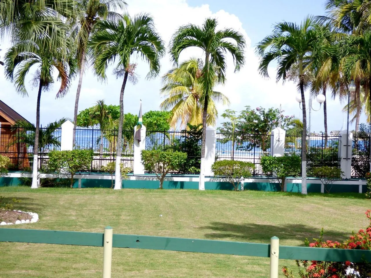 Beach Studio 10 Ocho Rios Jamaica