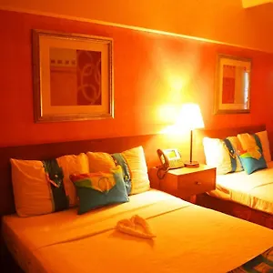 Suites Hotel