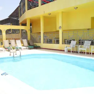 Executive Shaw Park Hotel