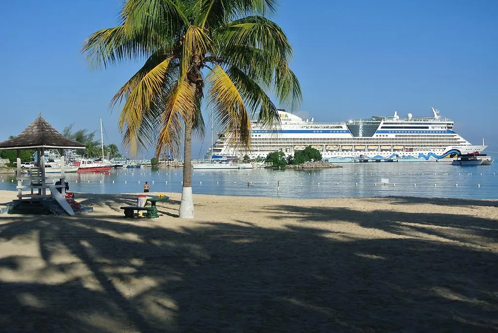 Aparthotel Beach Studio 10 Ocho Rios